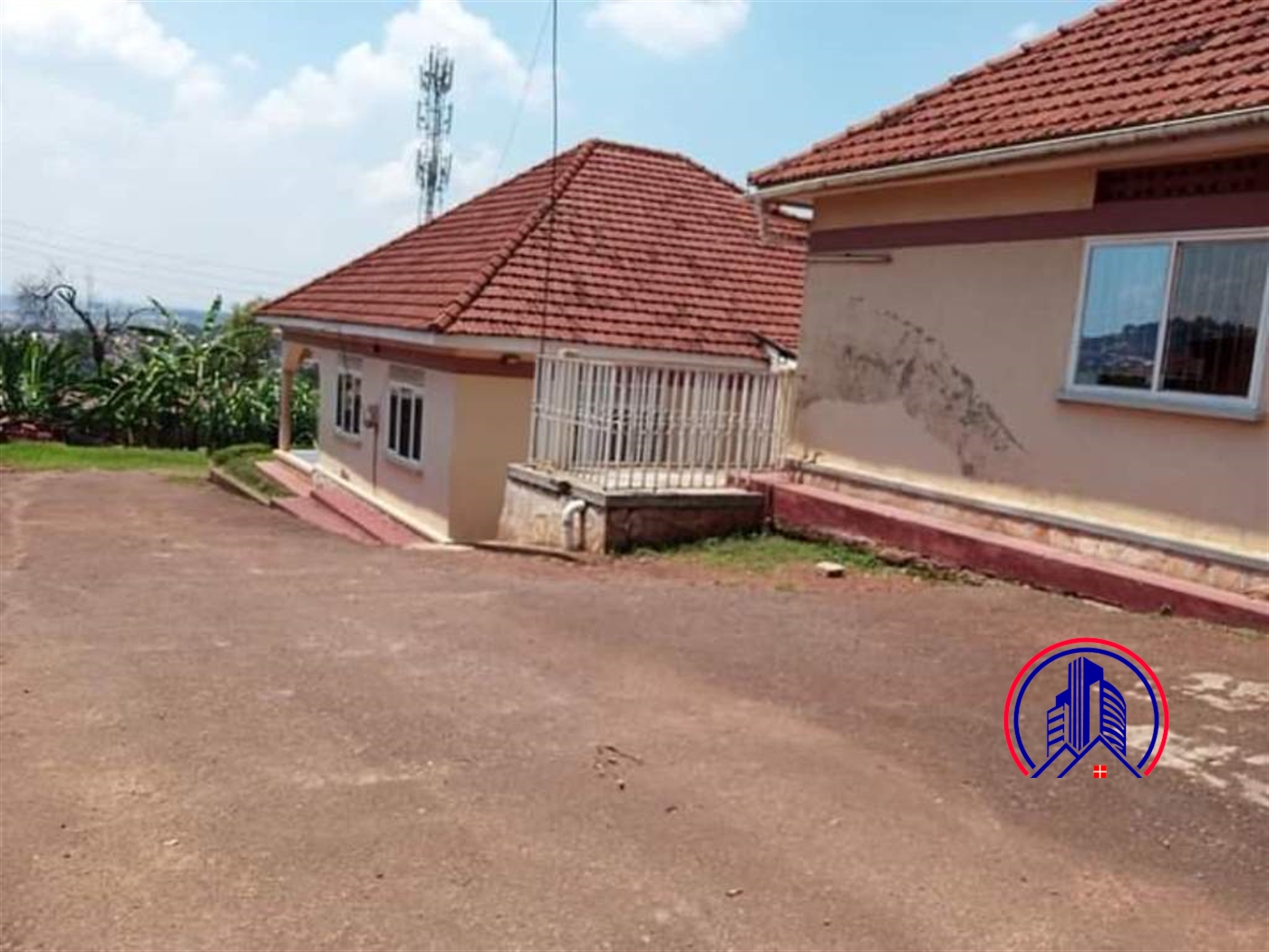 Bungalow for sale in Mbuya Kampala