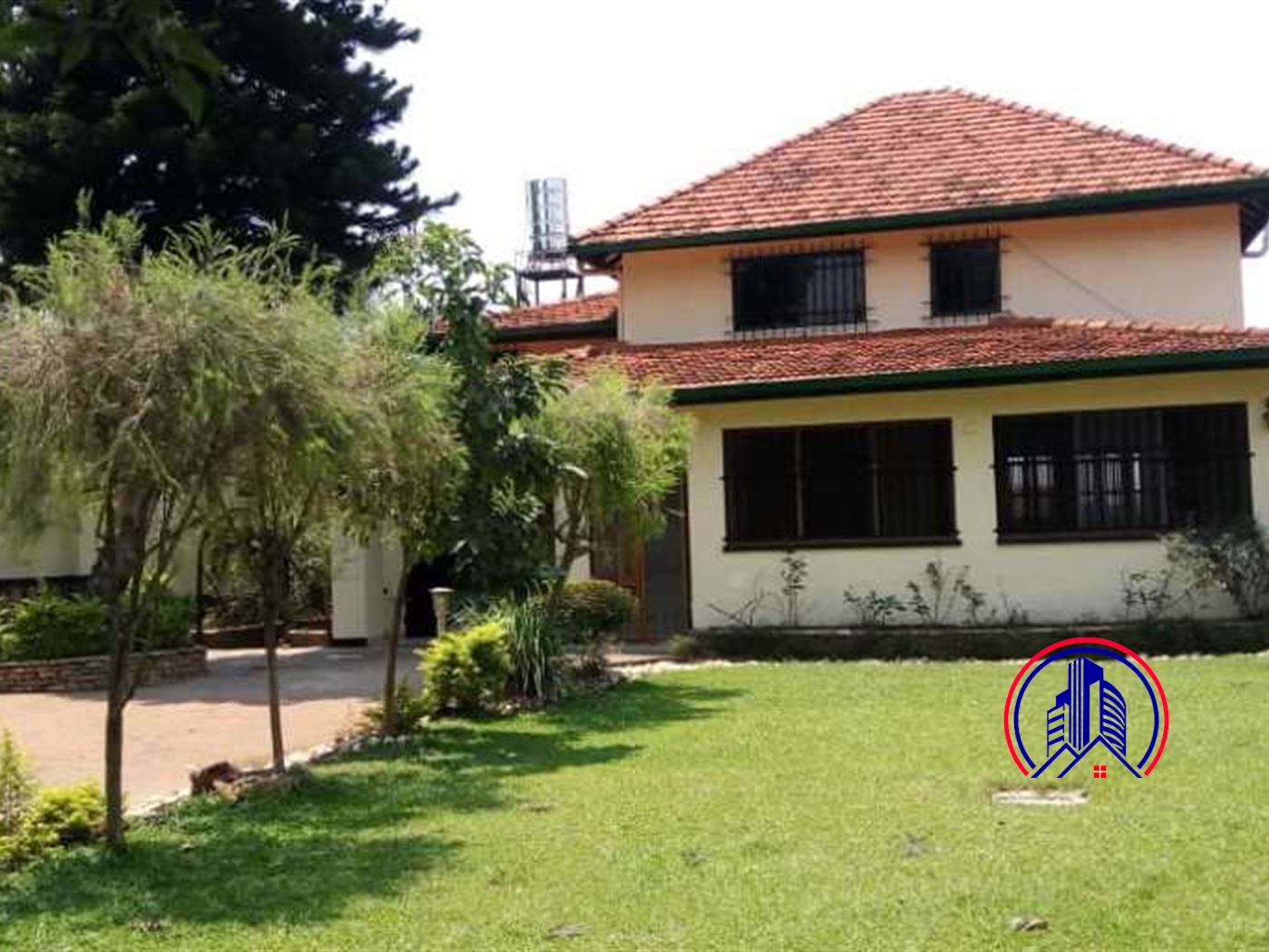 Bungalow for rent in Kololo Kampala