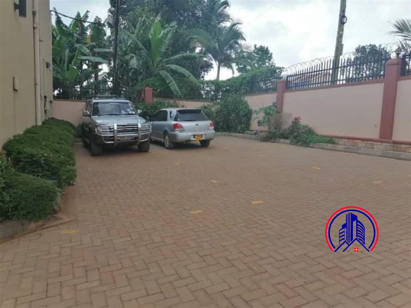 Apartment for sale in Kiwaatule Kampala