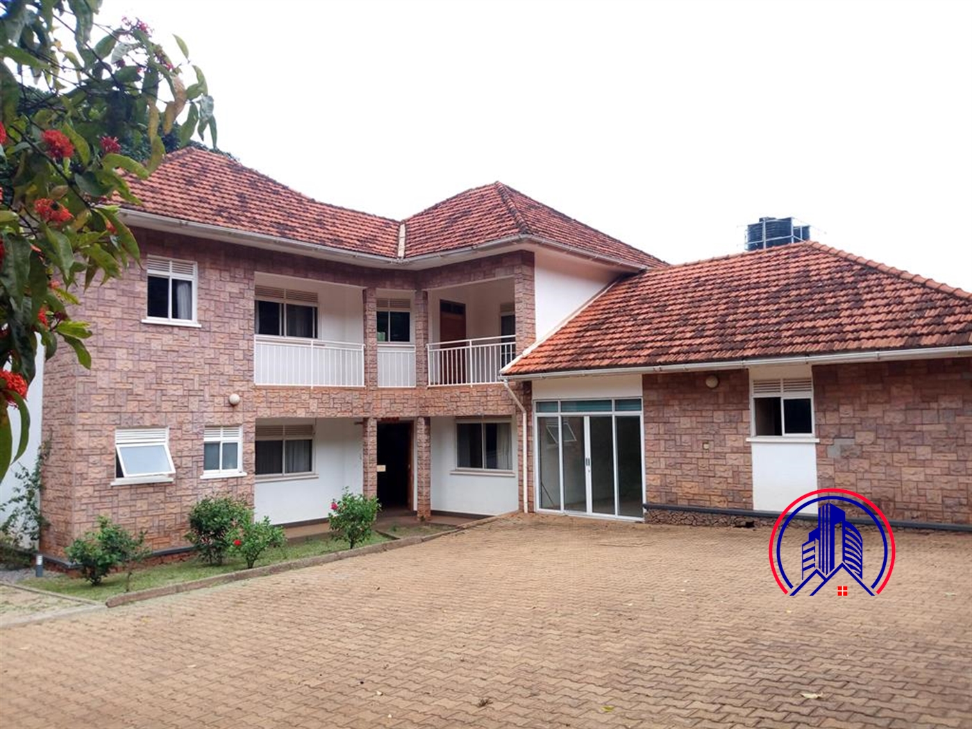 Bungalow for rent in Kololo Kampala