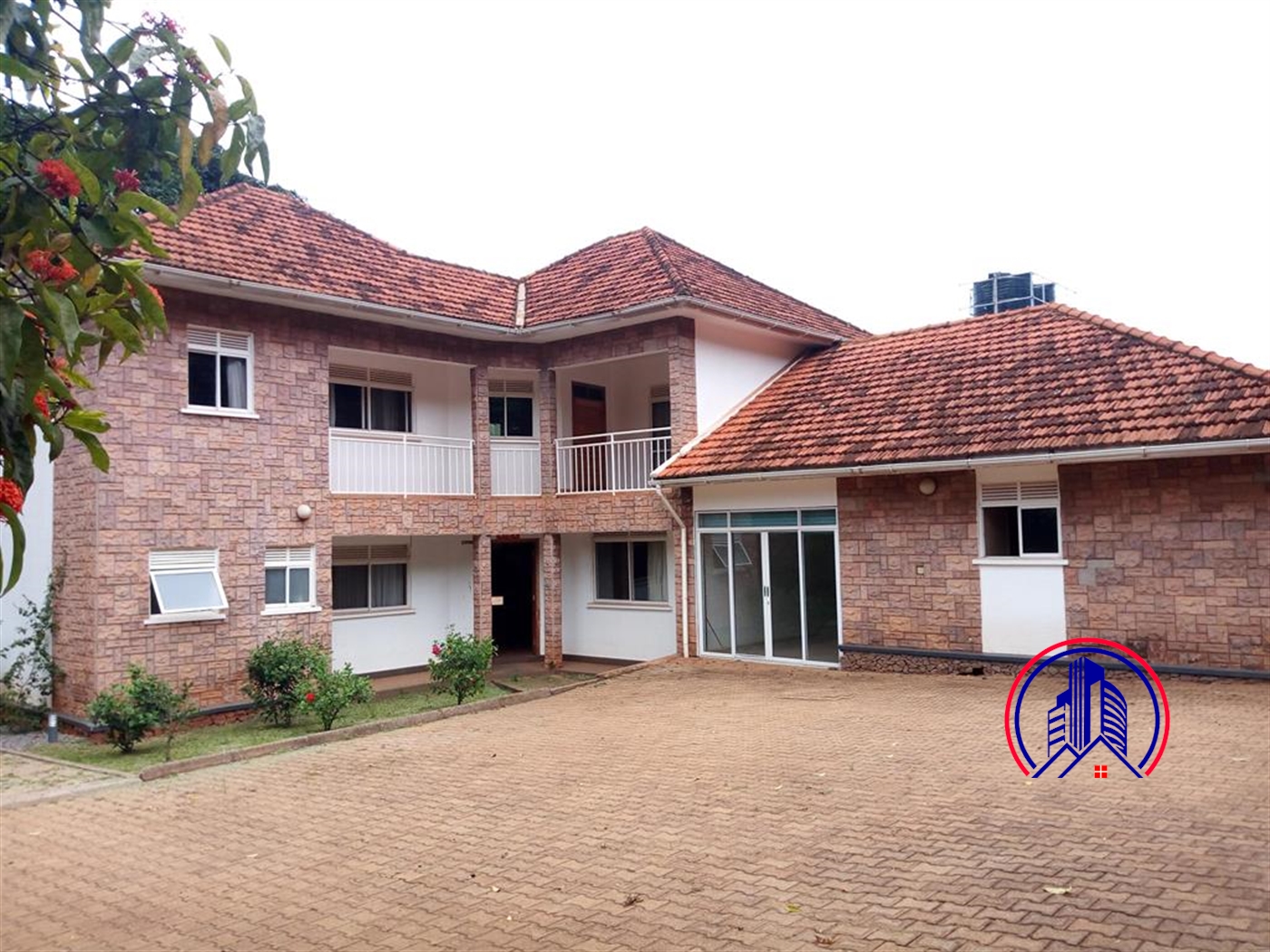 Bungalow for rent in Kololo Kampala