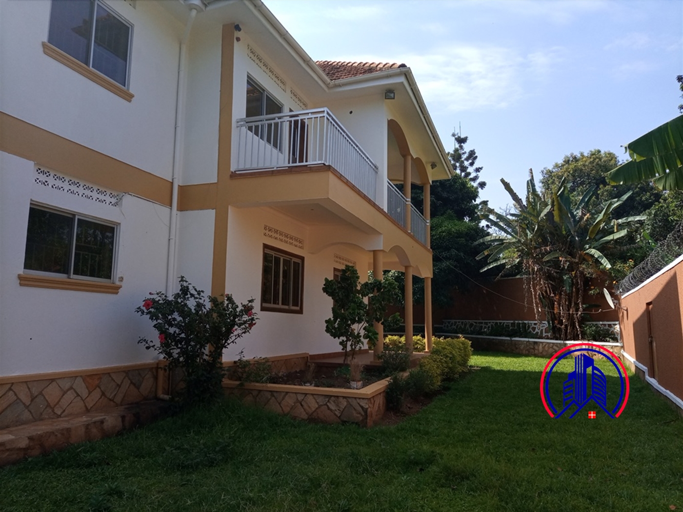 Storeyed house for rent in Muyenga Kampala