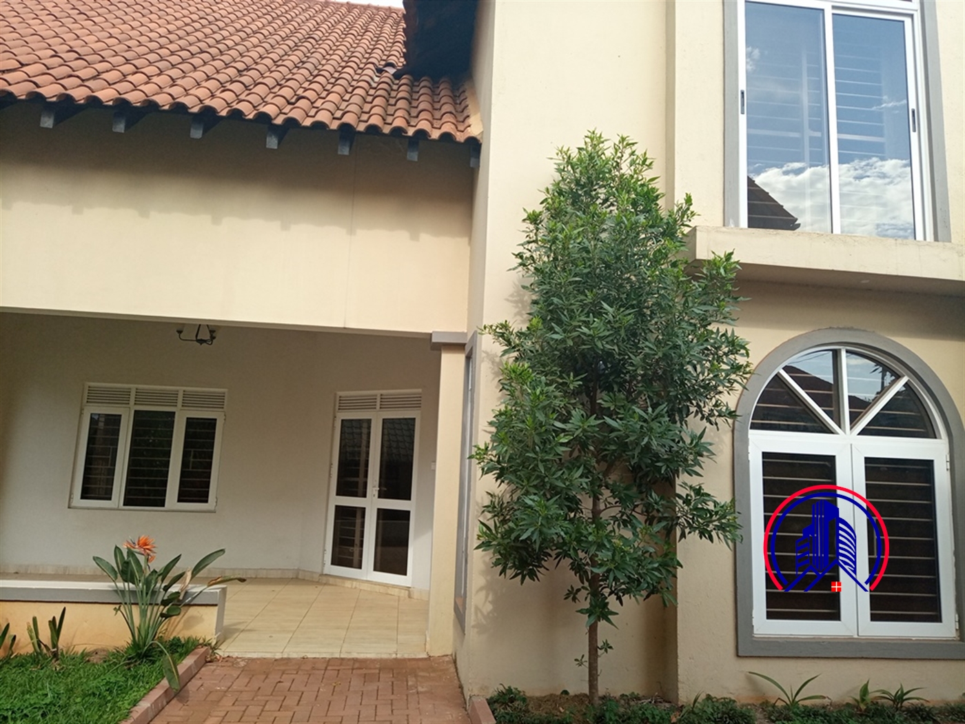 Storeyed house for rent in Kyambogo Kampala