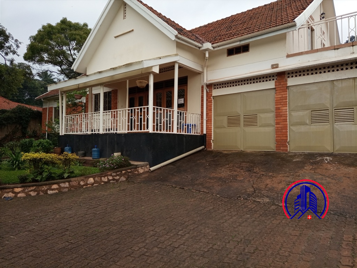 Bungalow for rent in Kansanga Kampala