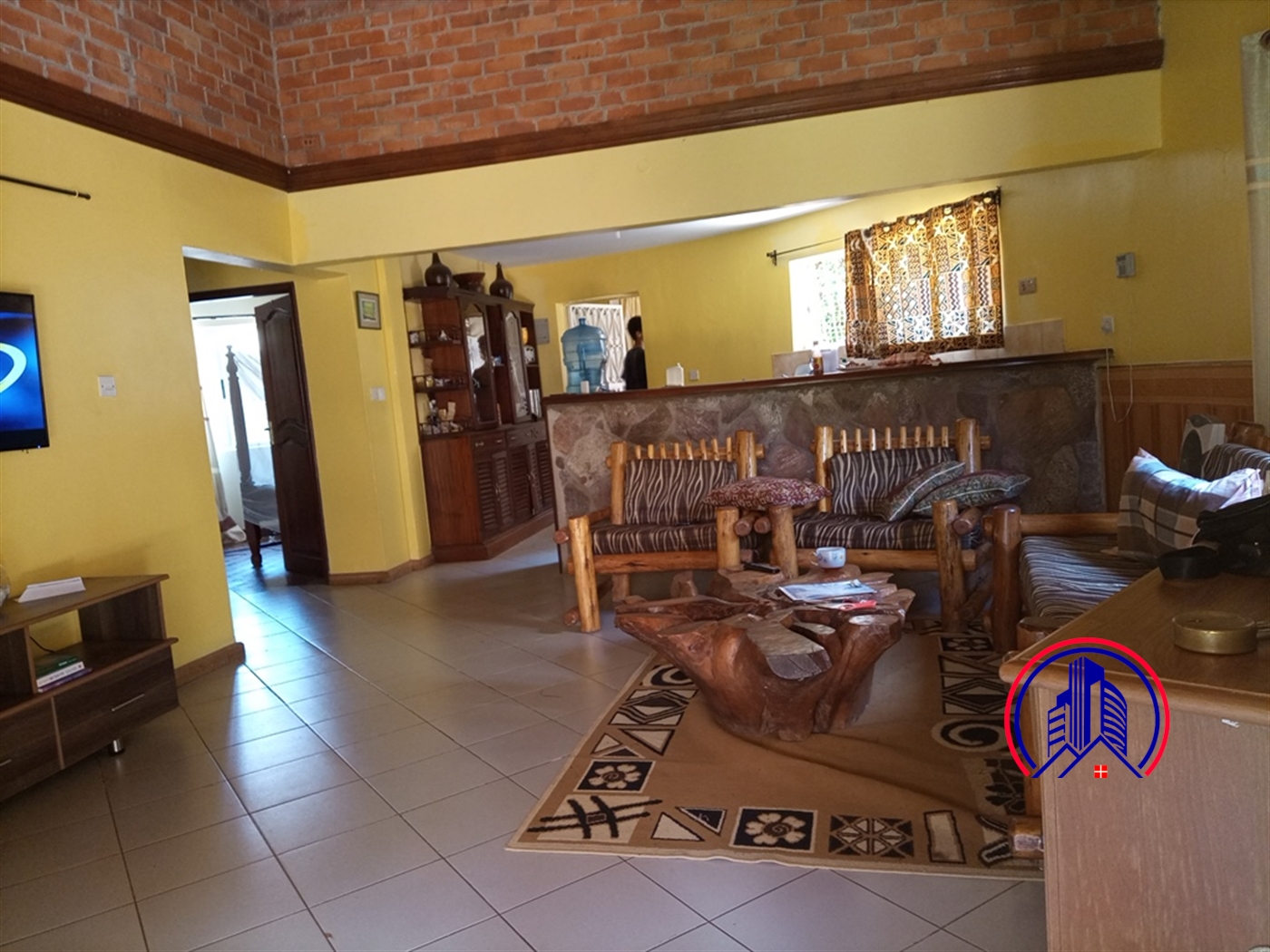 Storeyed house for rent in Munyonyo Kampala