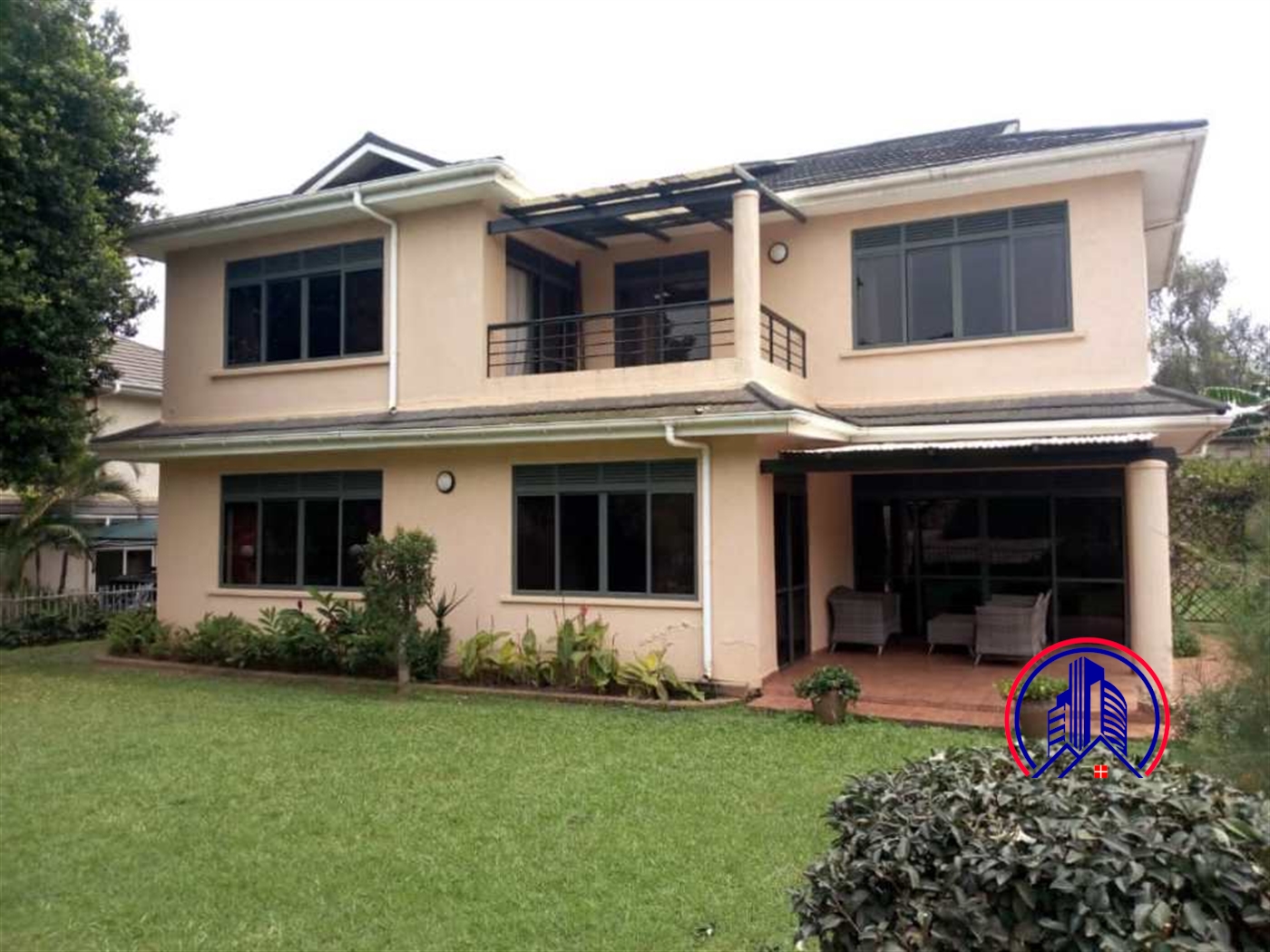 Storeyed house for sale in Munyonyo Kampala