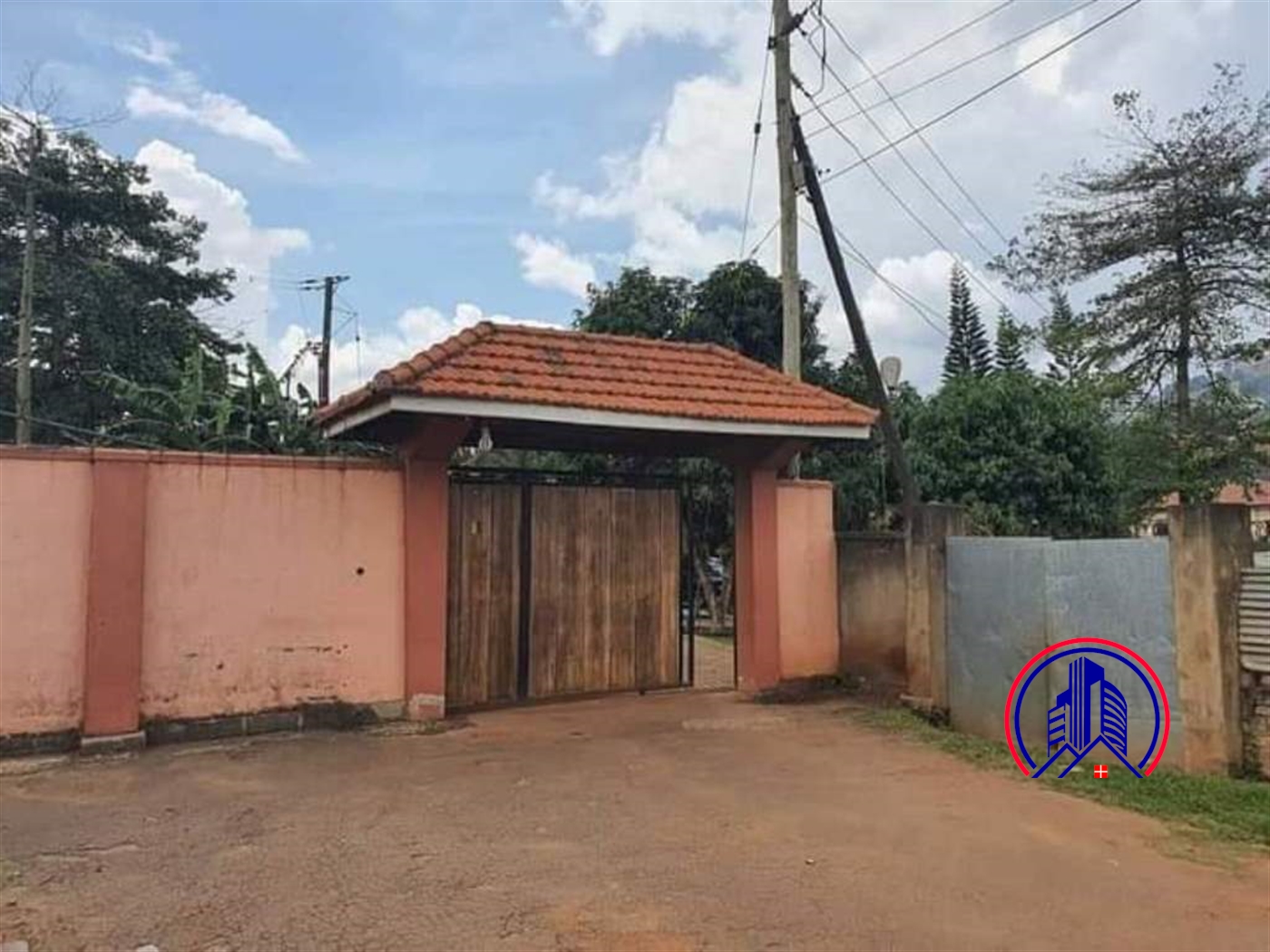 Storeyed house for sale in Kololo Kampala