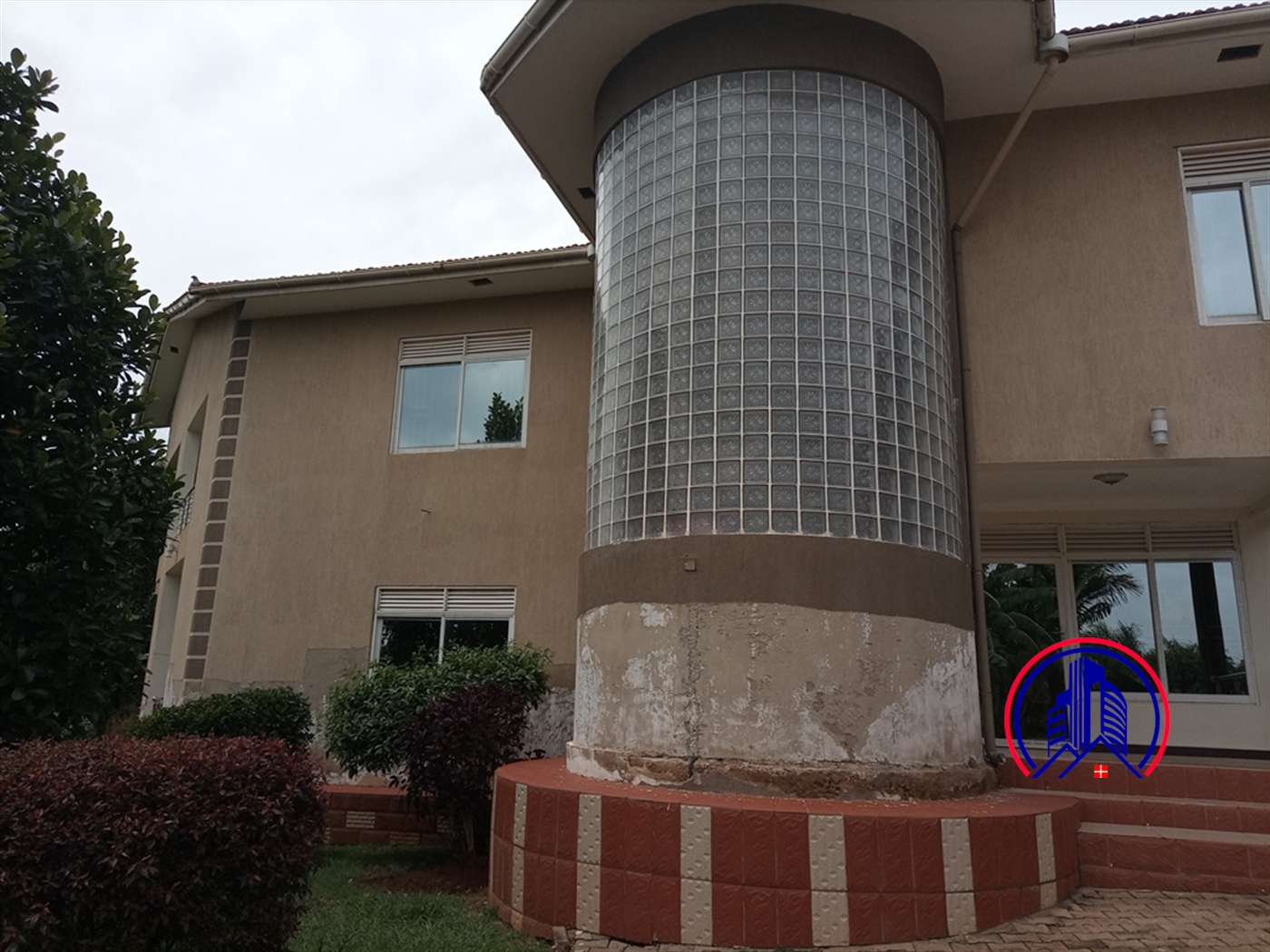 Storeyed house for rent in Lubowa Wakiso