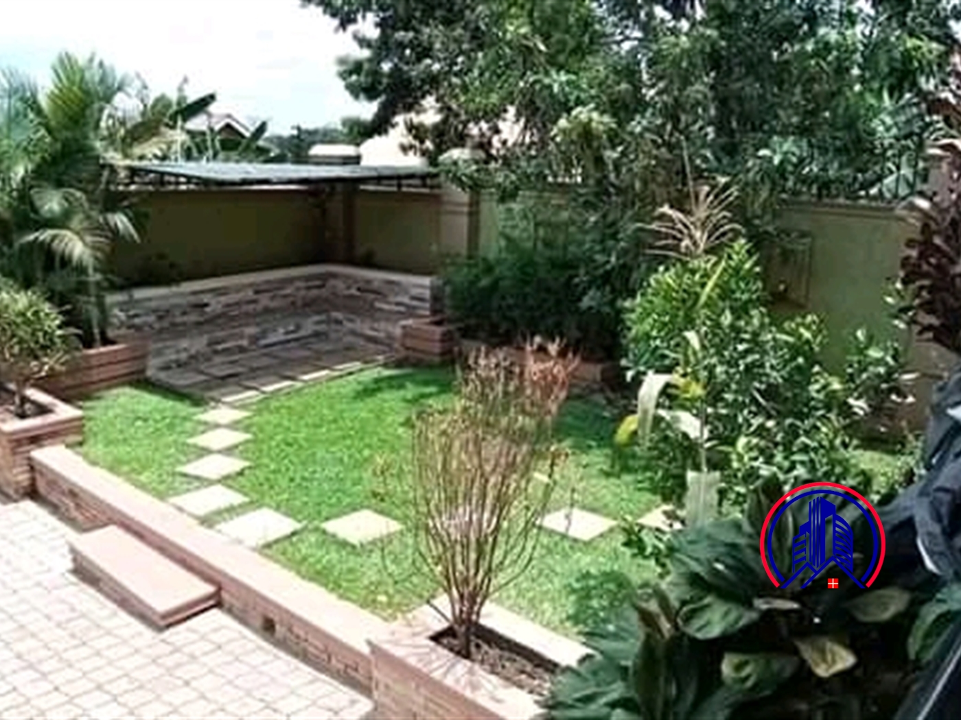 Bungalow for sale in Kyaliwajjala Wakiso