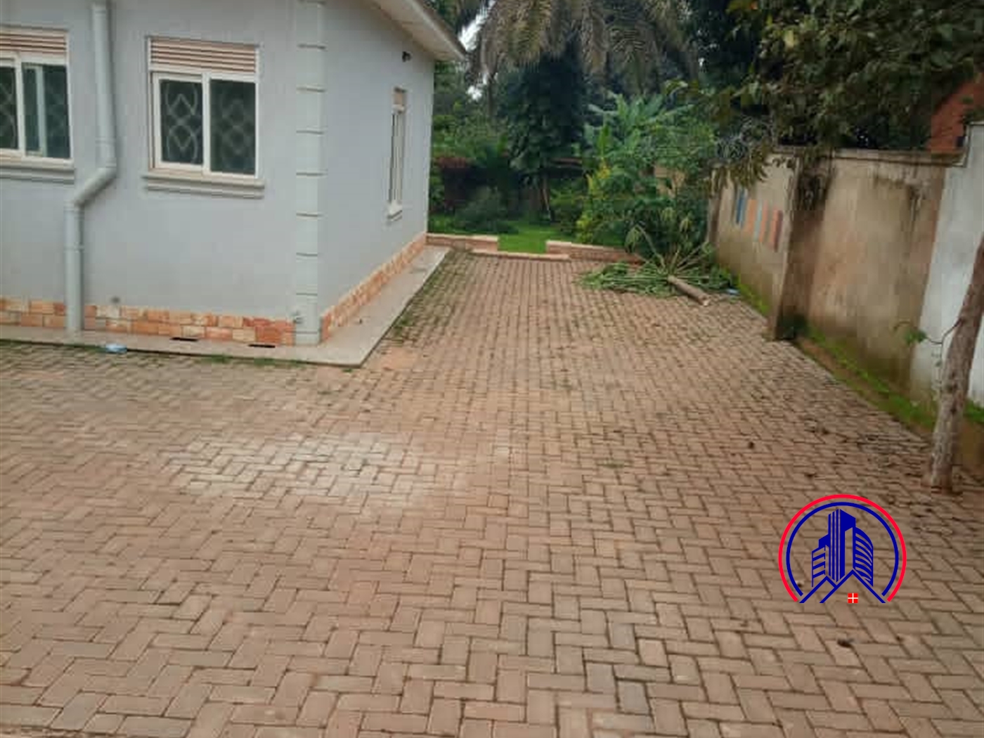 Bungalow for rent in Munyonyo Kampala