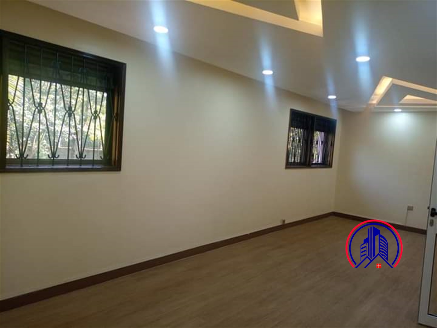 Bungalow for rent in Bugoloobi Kampala