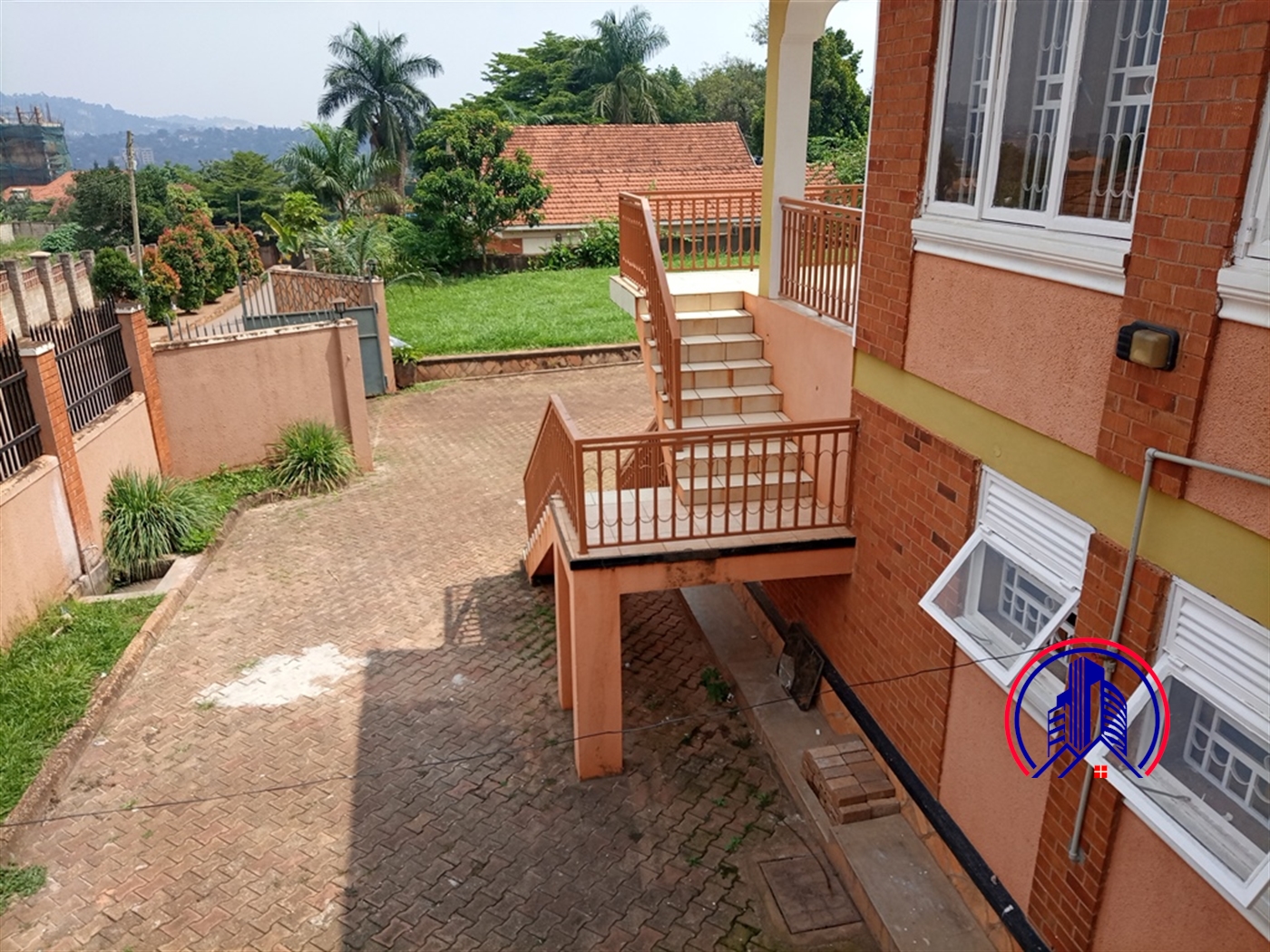 Storeyed house for rent in Muyenga Kampala