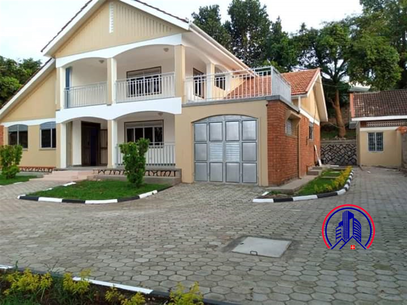 Storeyed house for rent in Entebbe Wakiso