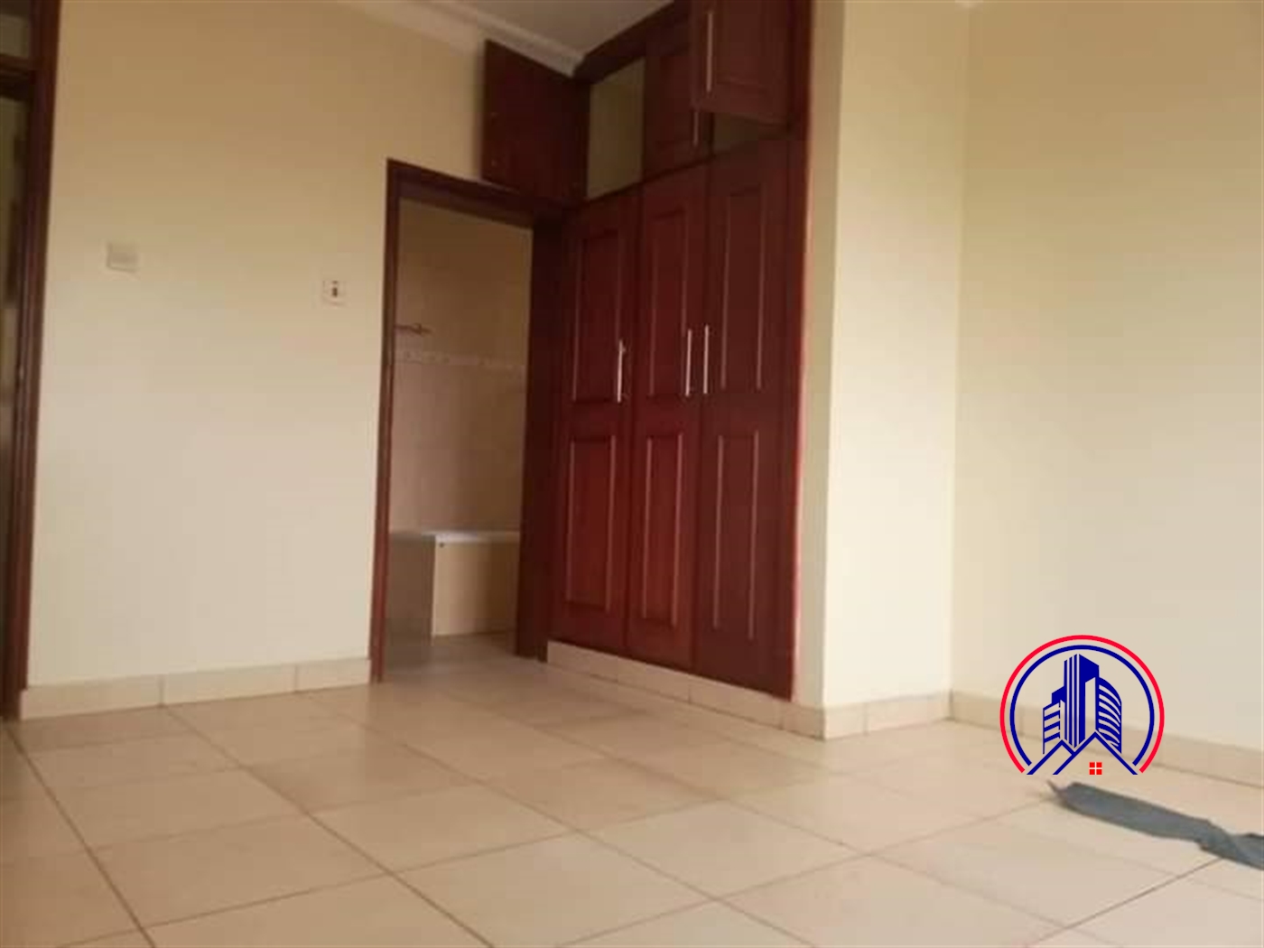 Apartment for rent in Kisaasi Kampala