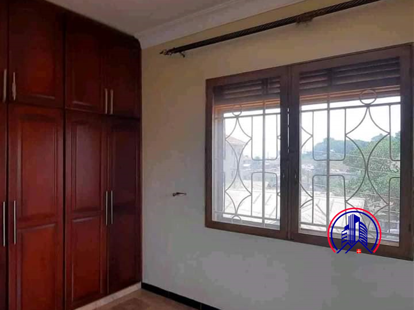 Storeyed house for rent in Bukoto Kampala