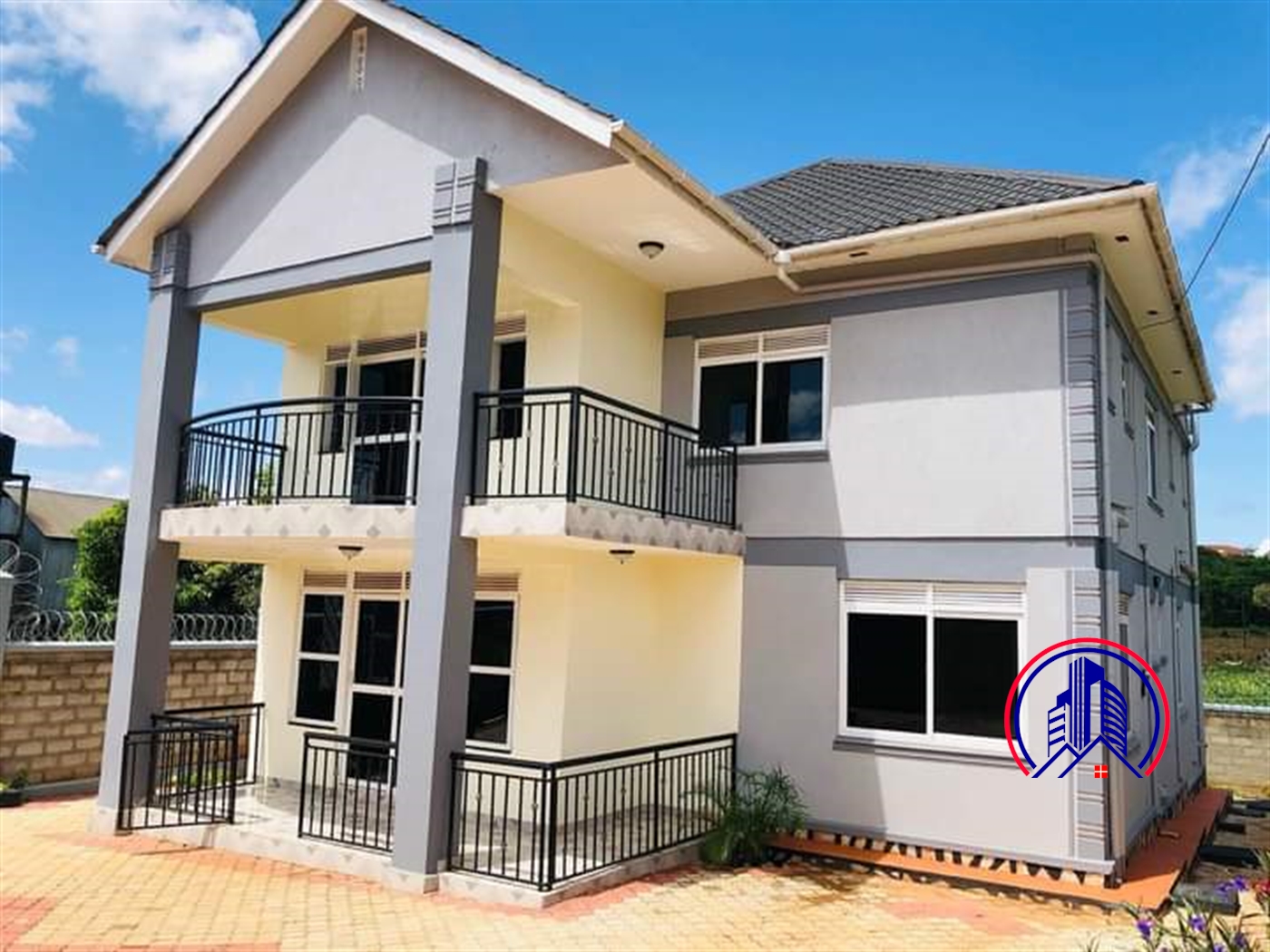 Storeyed house for rent in Kitende Wakiso