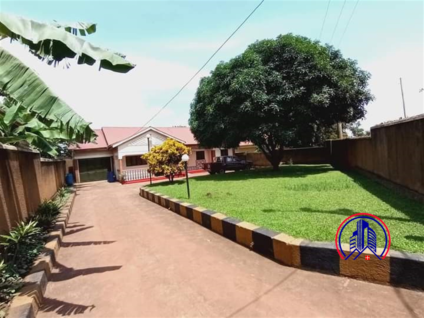 Bungalow for sale in Kirinya Wakiso