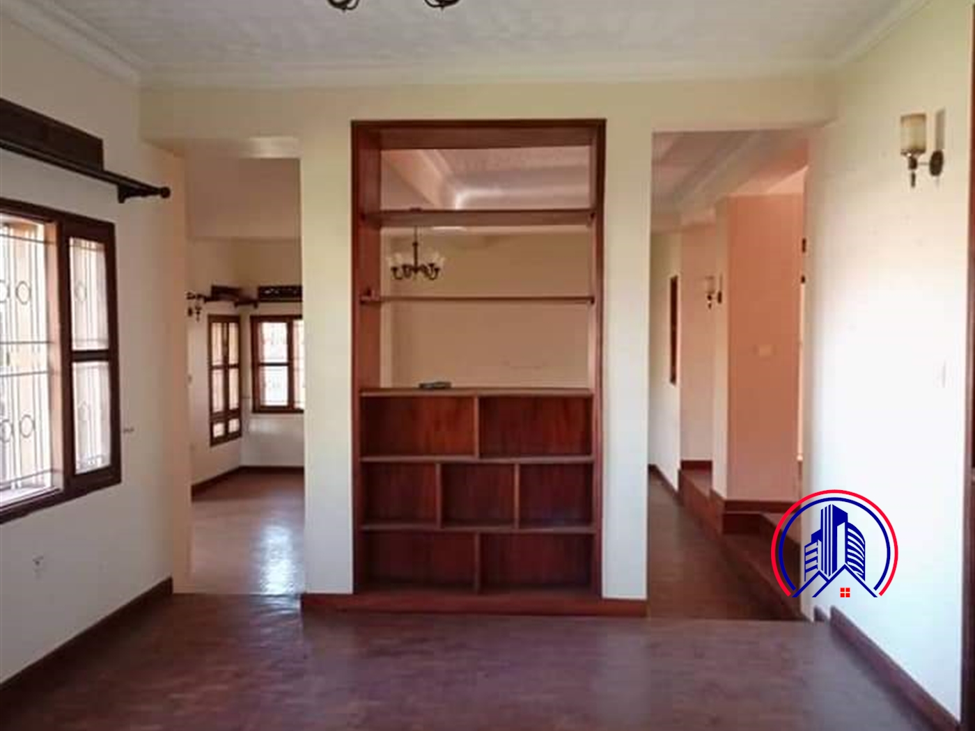 Storeyed house for rent in Bugoloobi Kampala