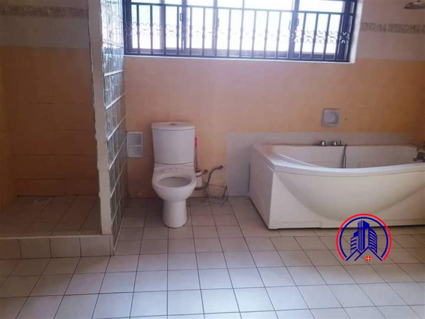 Storeyed house for rent in Bbunga Kampala