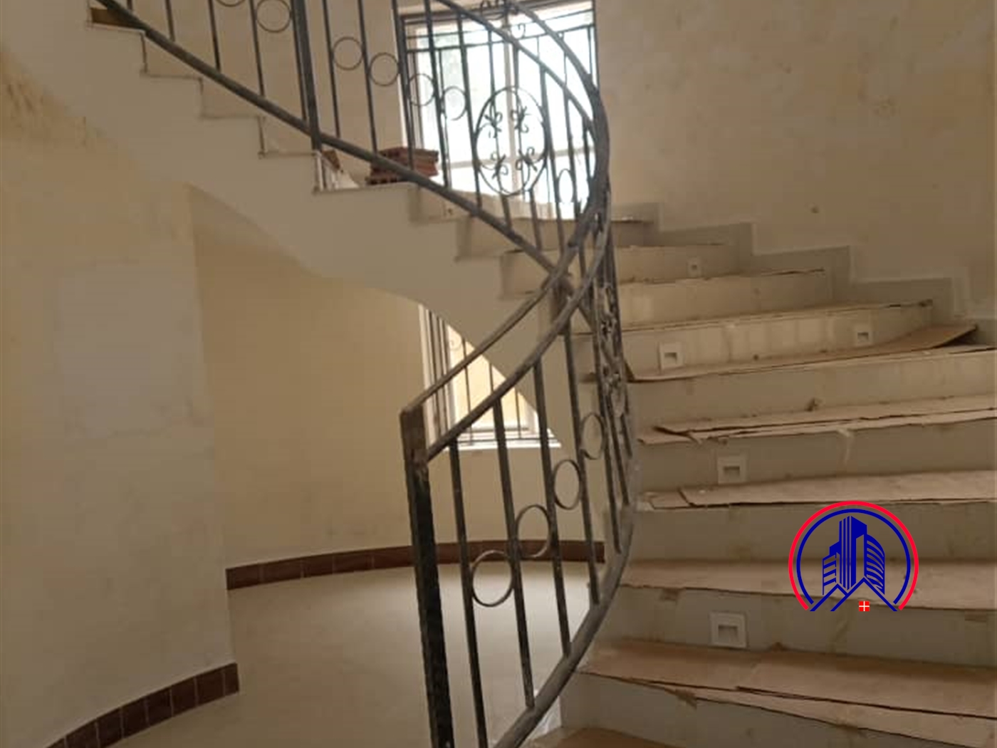 Storeyed house for sale in Munyonyo Kampala