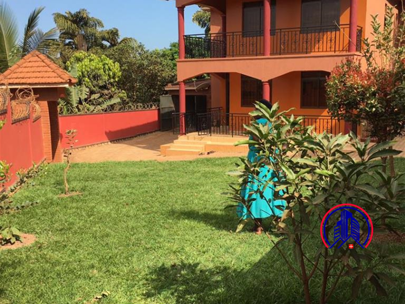 Storeyed house for sale in Seguku Wakiso