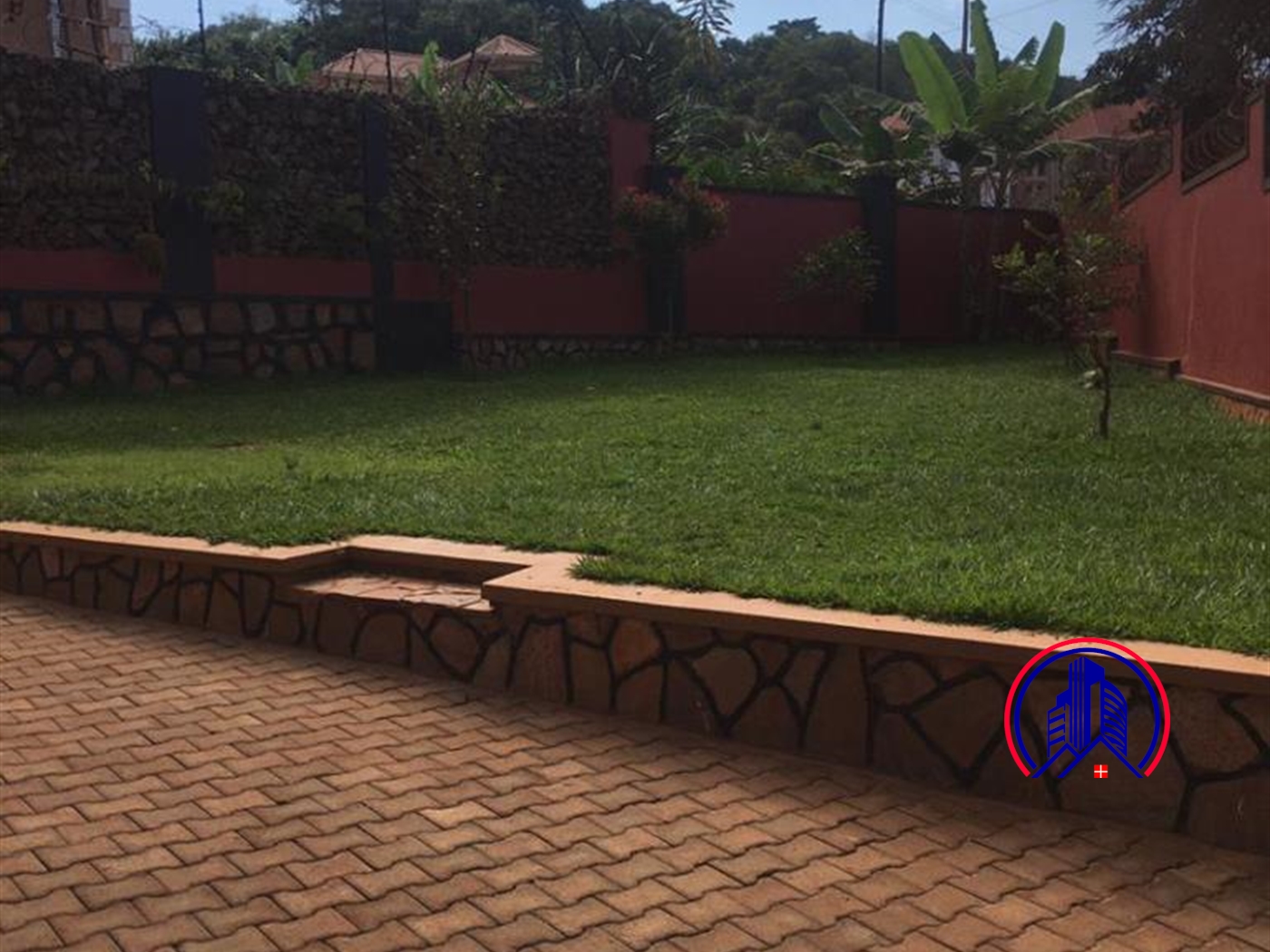 Storeyed house for sale in Seguku Wakiso