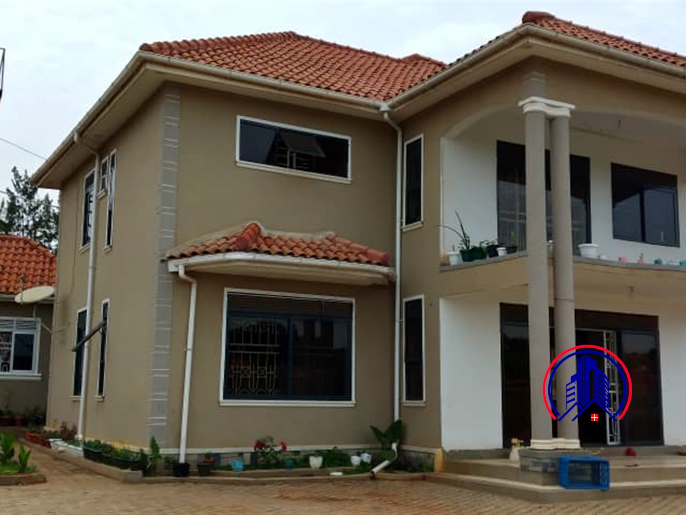 Storeyed house for sale in Bweyogerere Wakiso