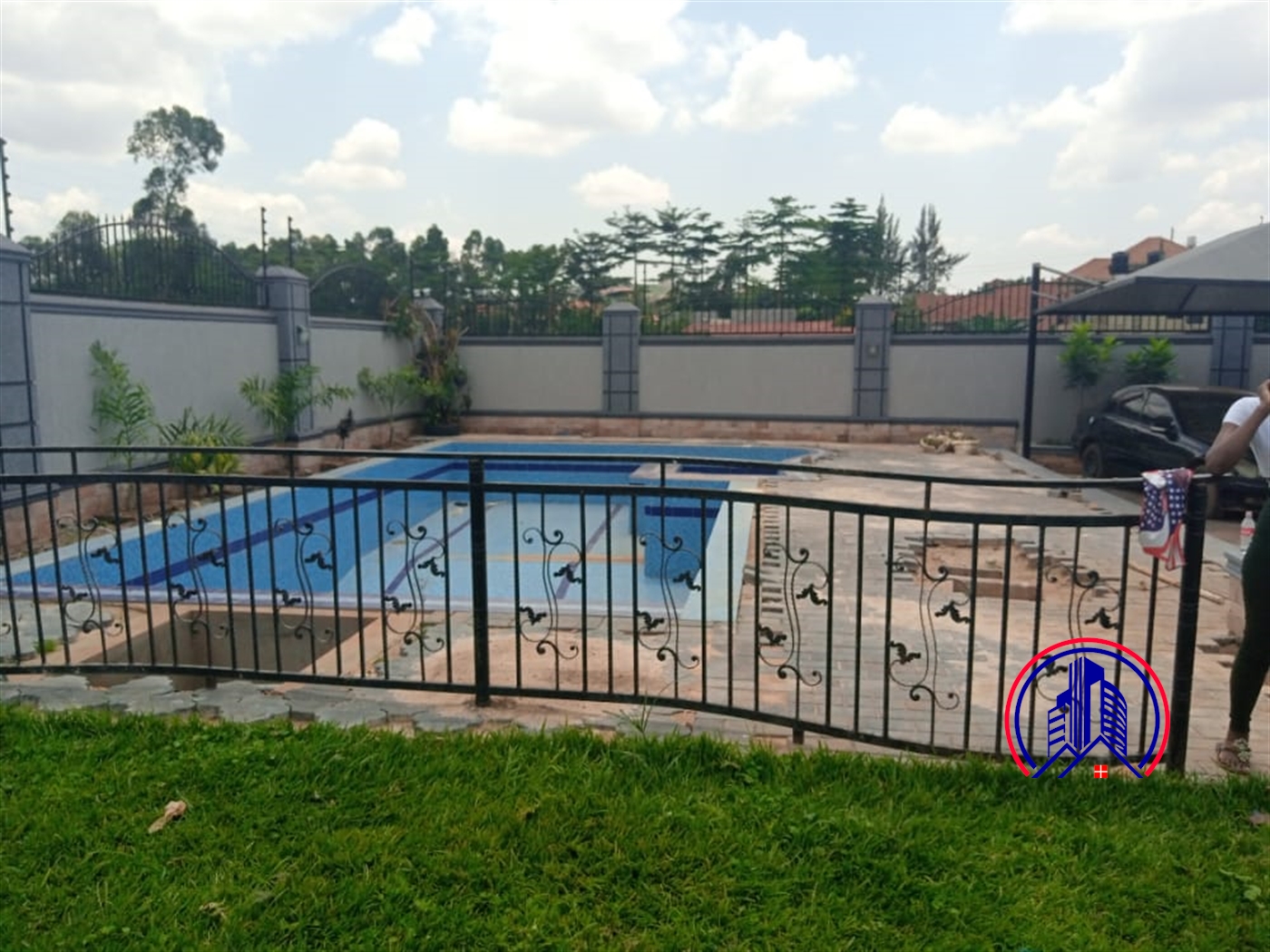 Storeyed house for sale in Kyanja Wakiso