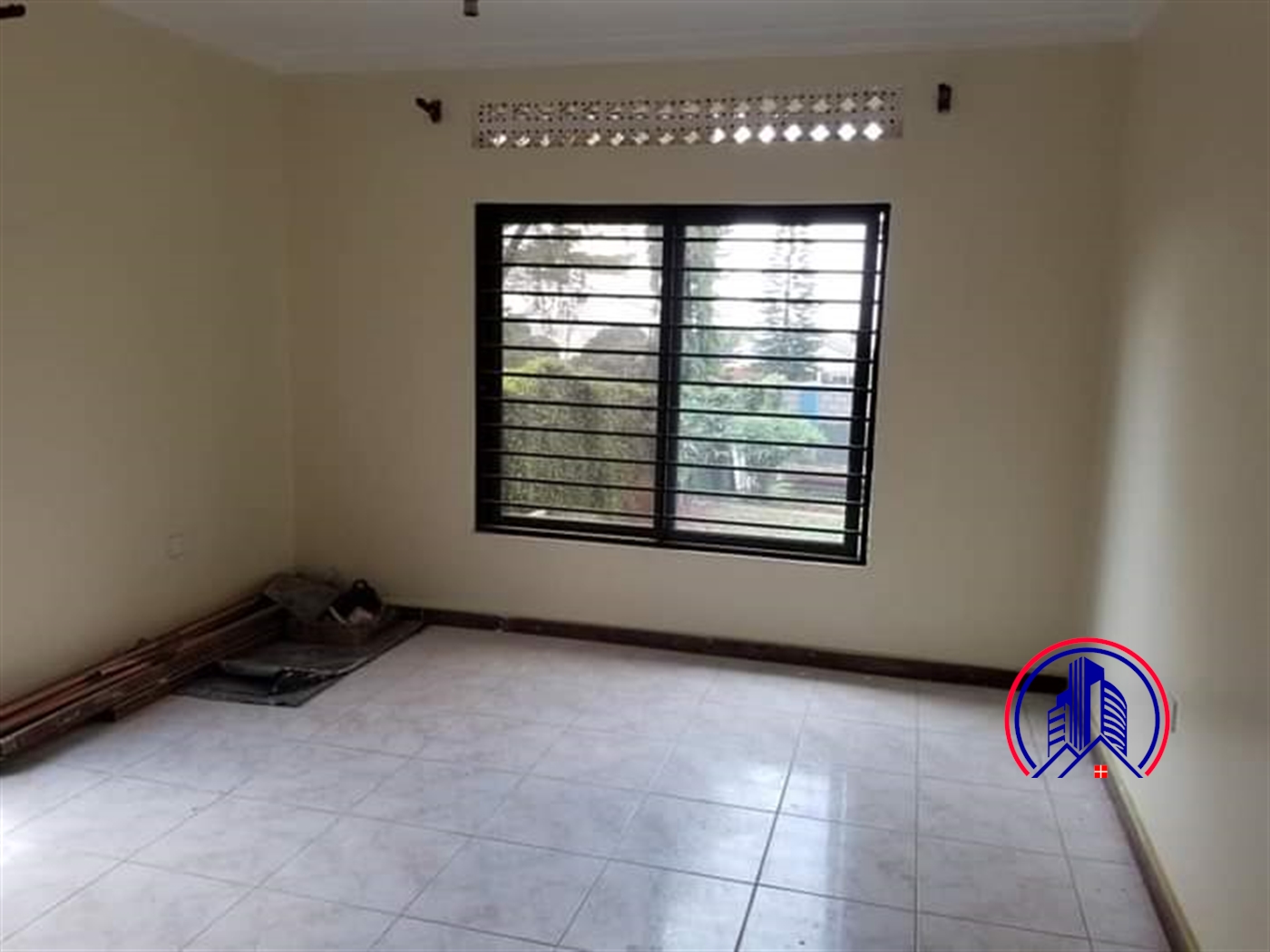 Bungalow for rent in Bukoto Kampala