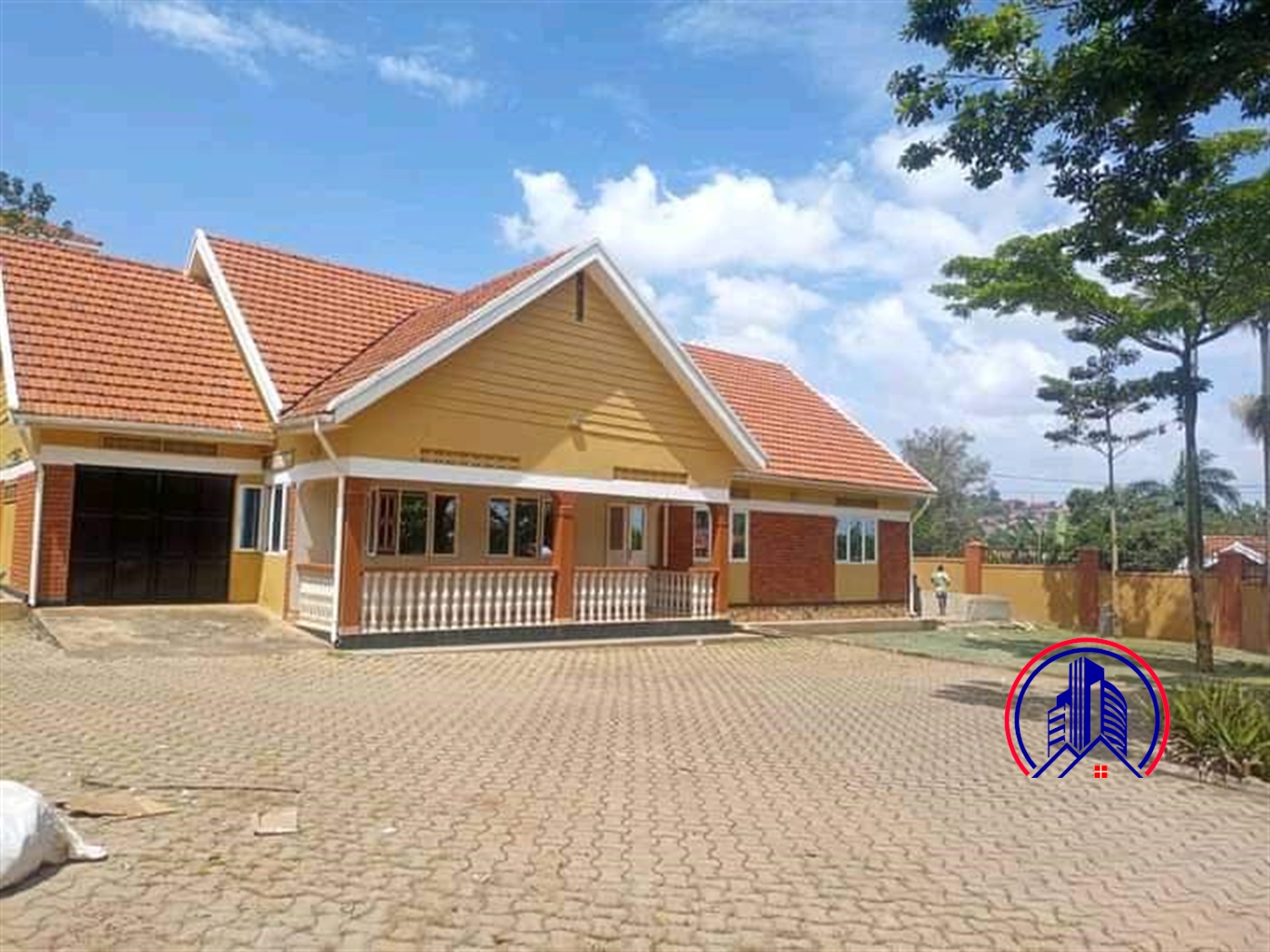 Bungalow for rent in Luzira Kampala