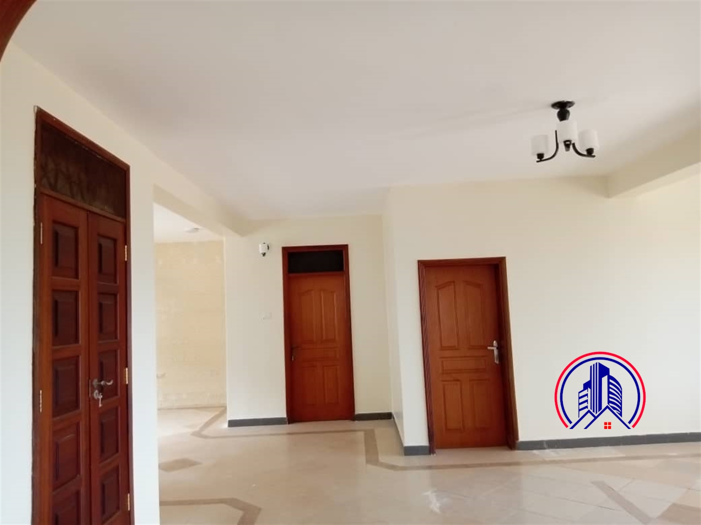 Storeyed house for rent in Kololo Kampala