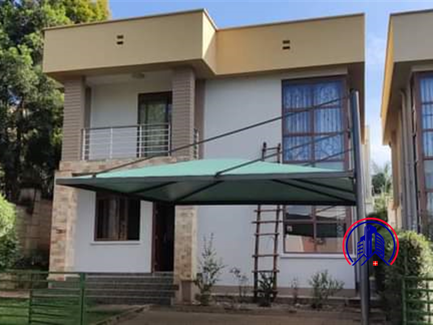 Duplex for sale in Butabika Kampala