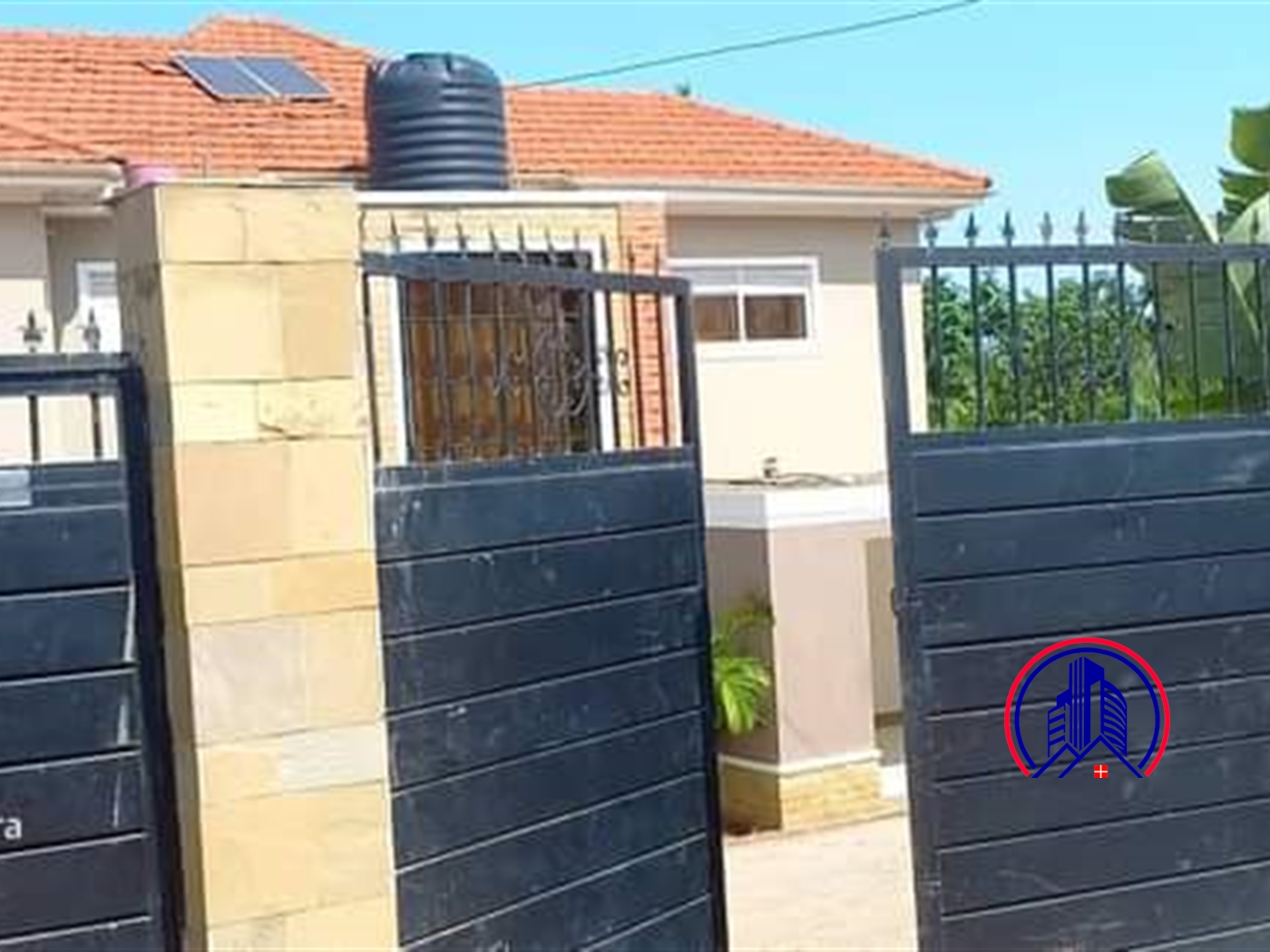 Storeyed house for sale in Kigo Wakiso