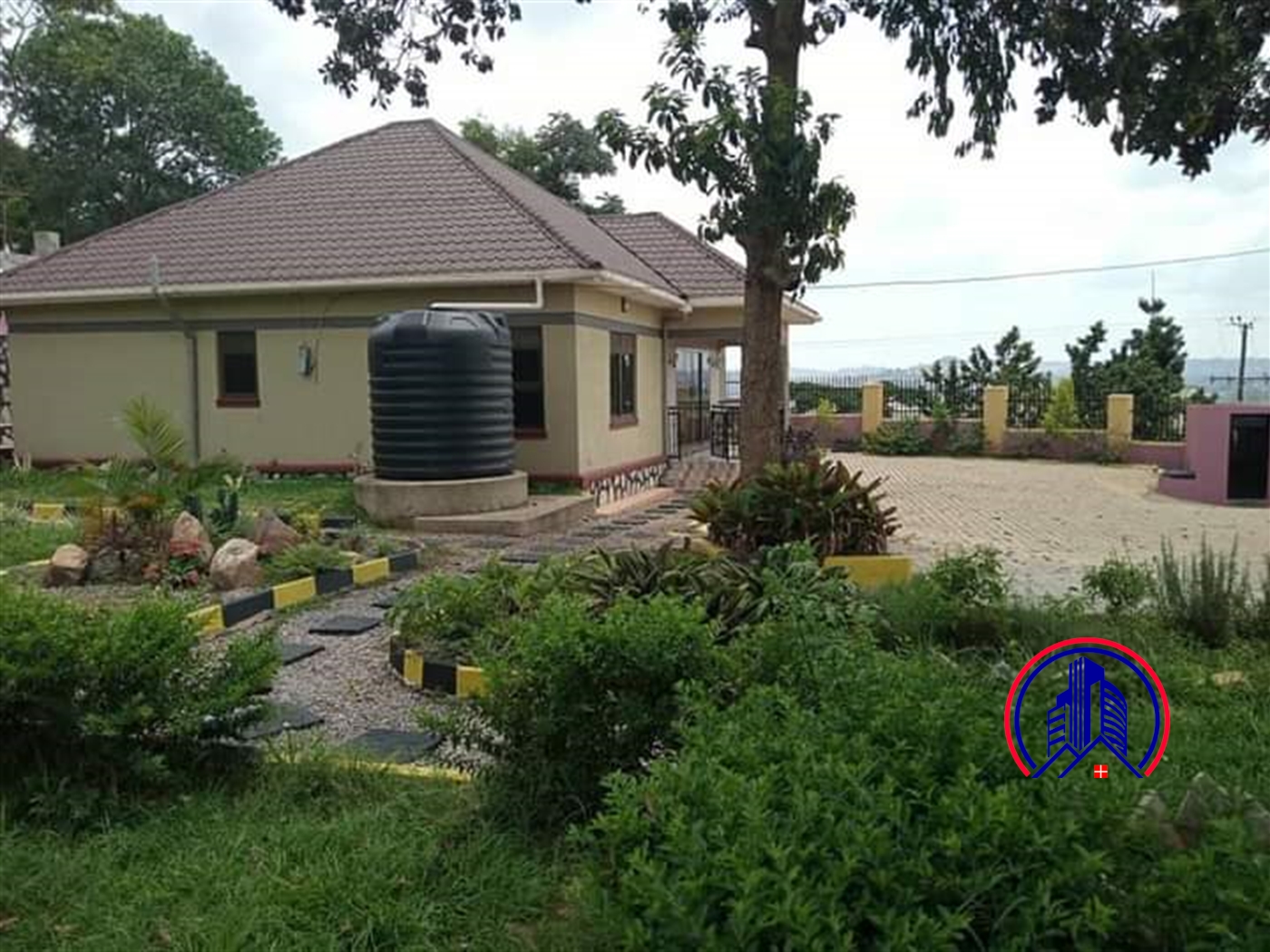 Bungalow for sale in Seguku Wakiso