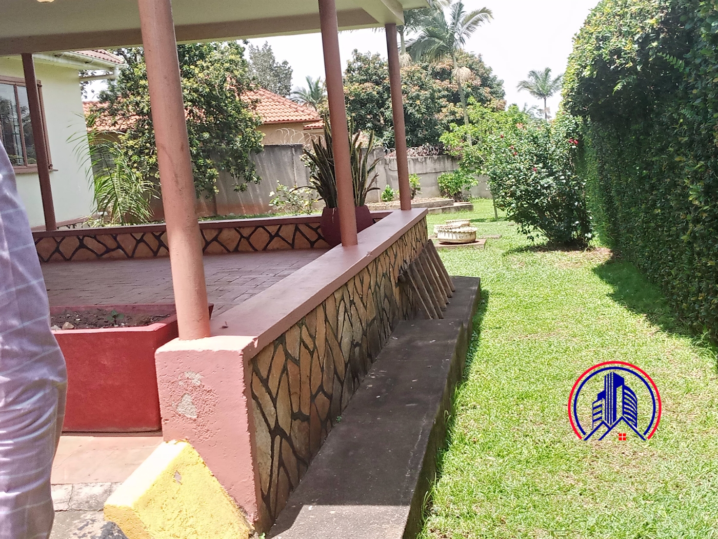 Bungalow for rent in Muyenga Kampala