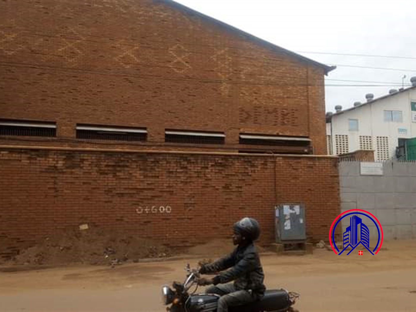 Warehouse for rent in Bugoloobi Kampala