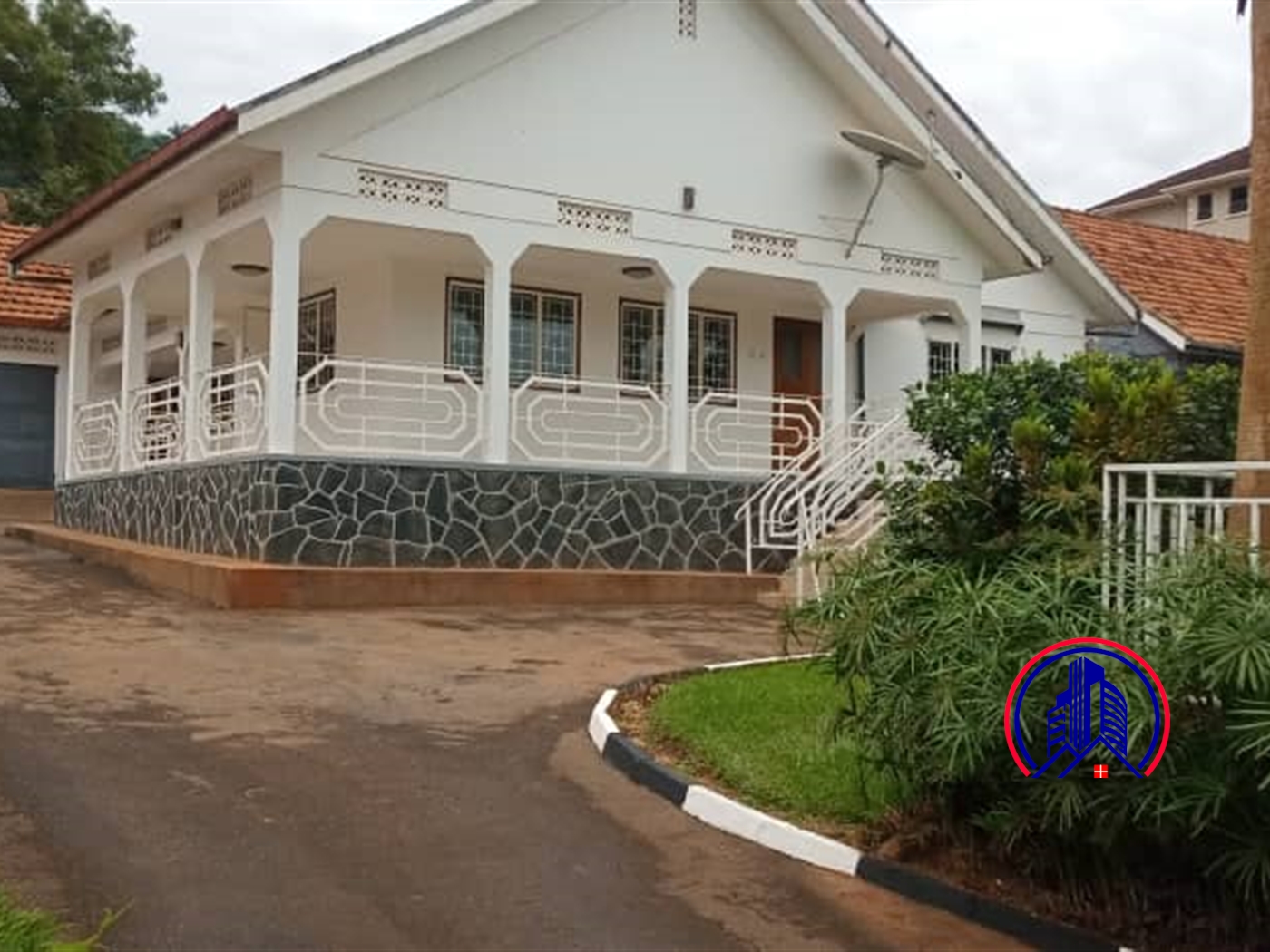 Bungalow for rent in Muyenga Kampala