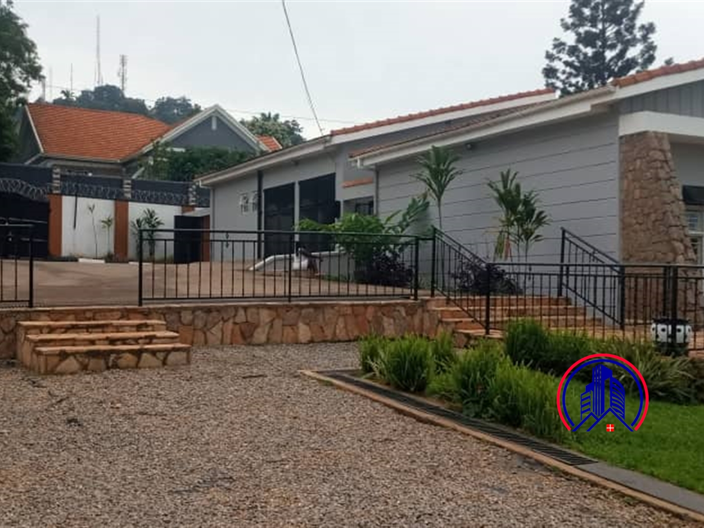 Bungalow for rent in Muyenga Kampala