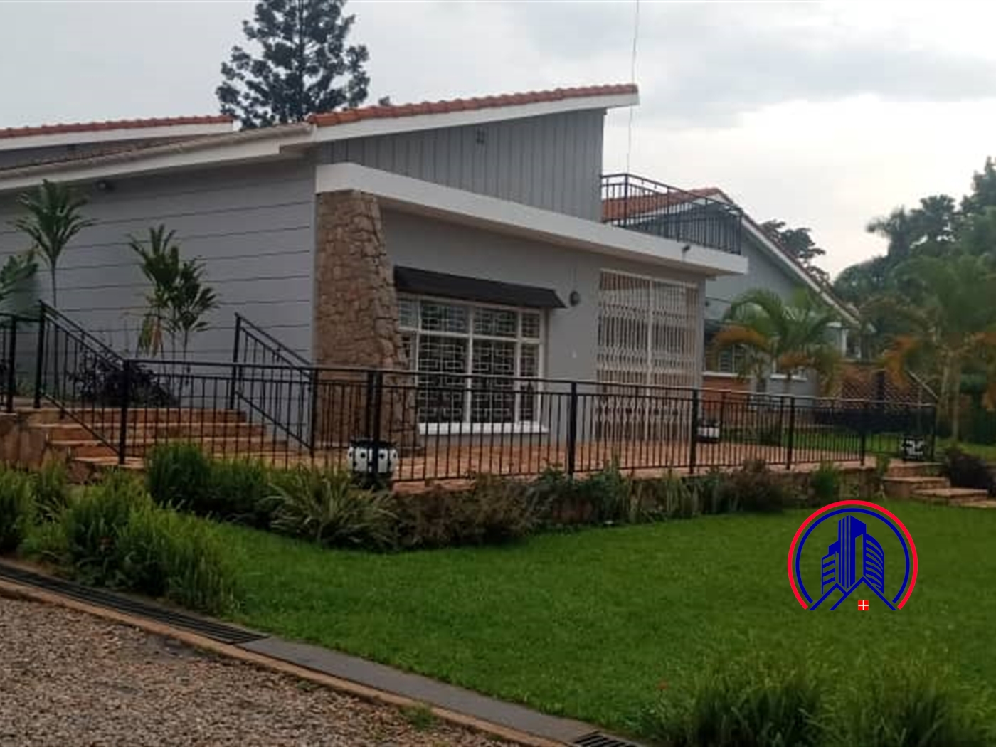 Bungalow for rent in Muyenga Kampala