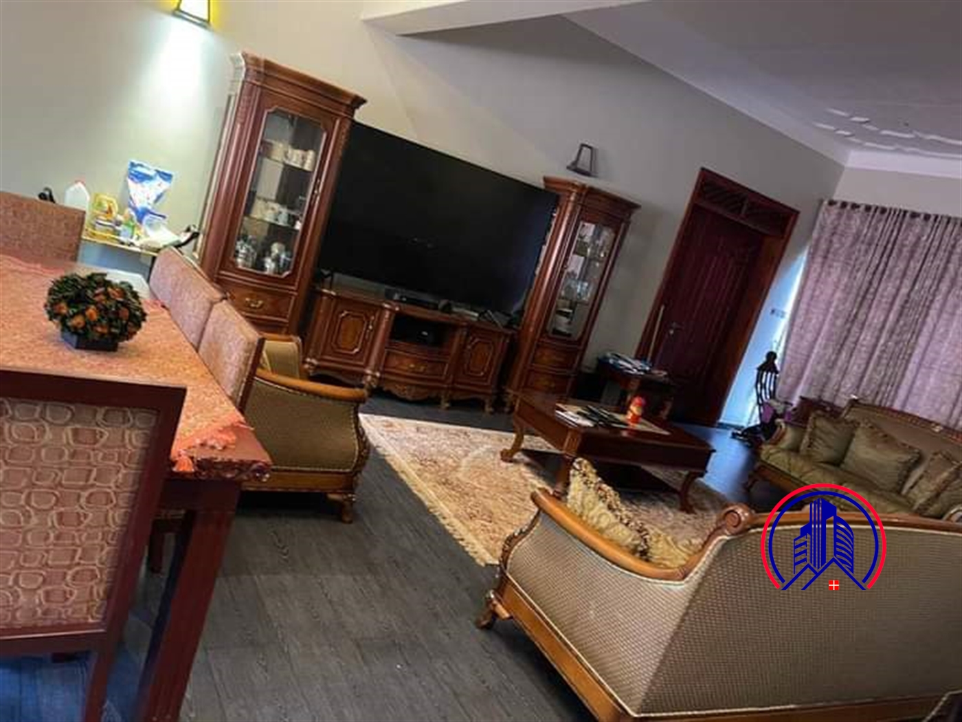 Mansion for sale in Munyonyo Kampala