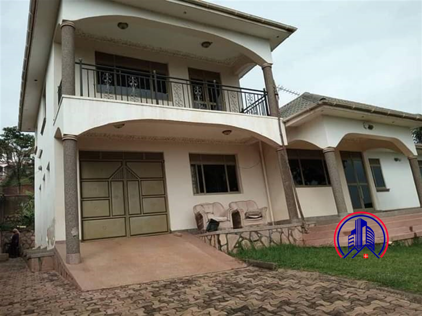 Storeyed house for sale in Ndejje Wakiso