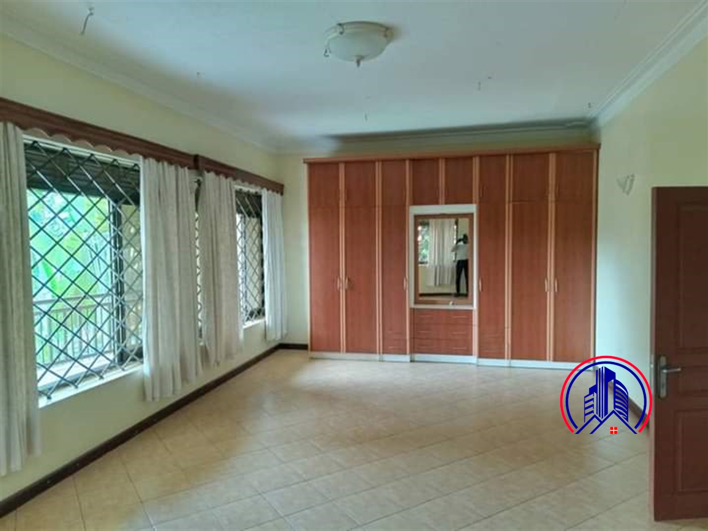 Storeyed house for rent in Naguru Kampala