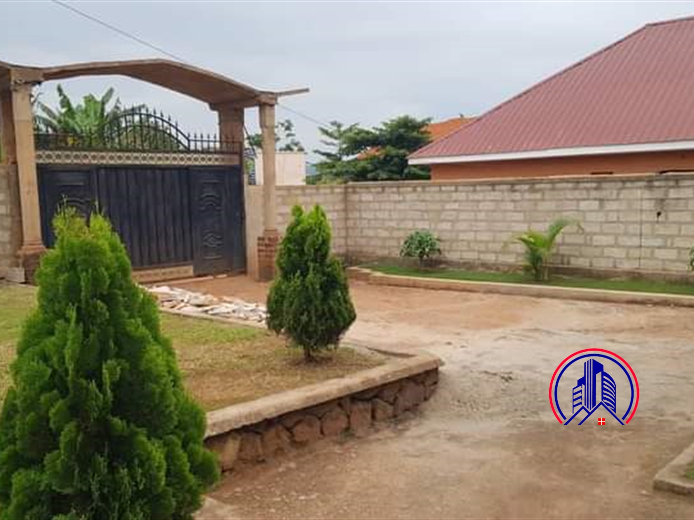 Bungalow for sale in Kitende Wakiso