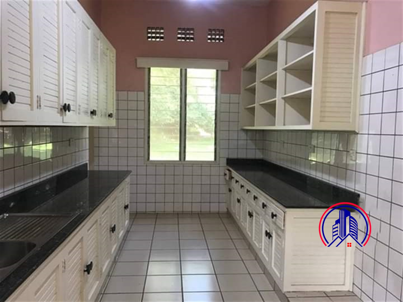 Storeyed house for rent in Mbuya Kampala