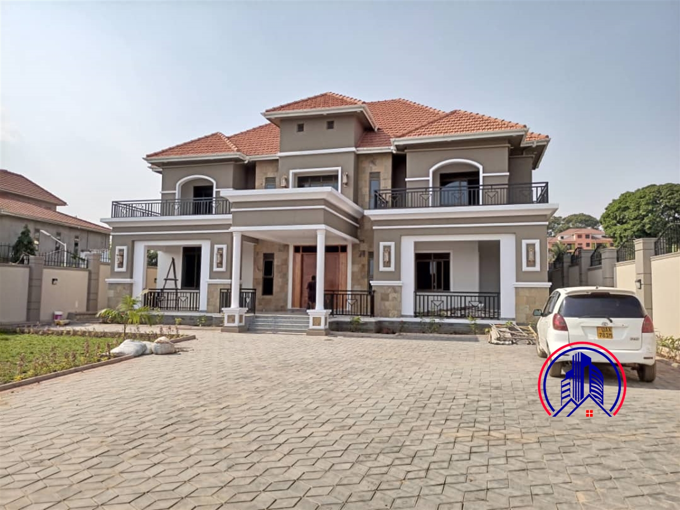 Storeyed house for sale in Munyonyo Kampala