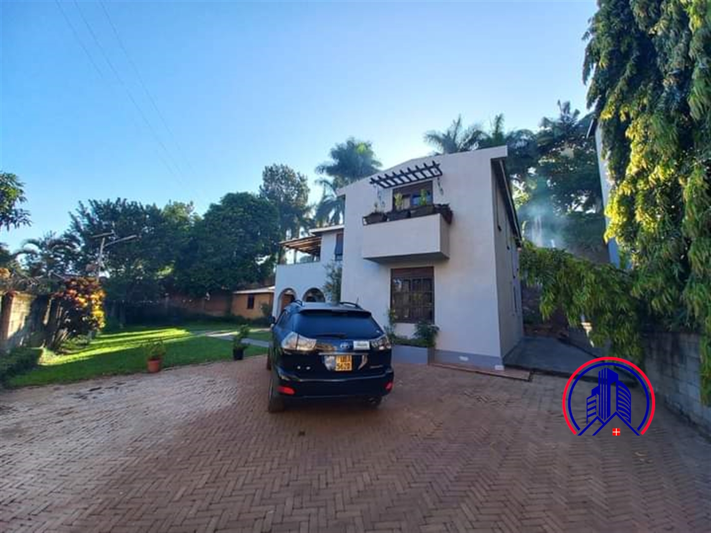 Villa for sale in Mbuya Kampala