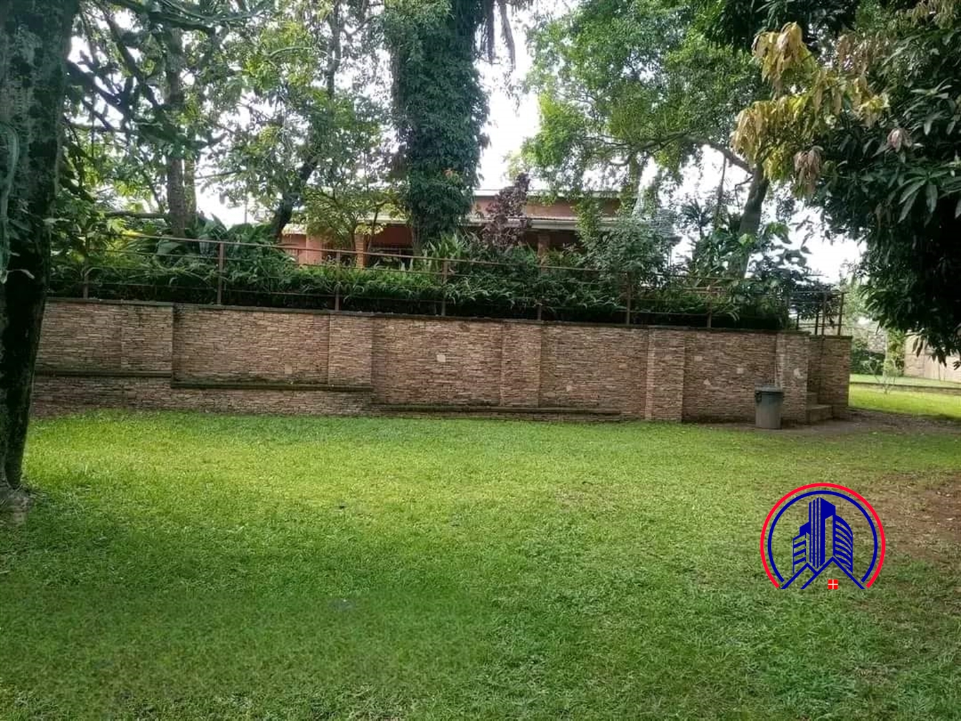 Bungalow for sale in Mutugo Kampala