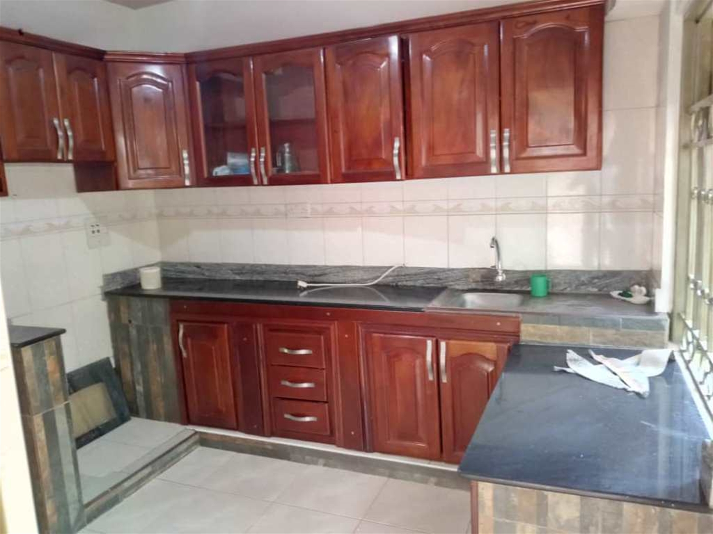 Apartment for rent in Kisaasi Kampala