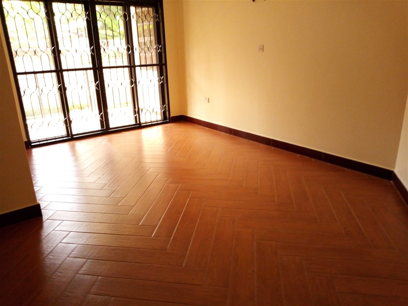 Town House for rent in Munyonyo Kampala