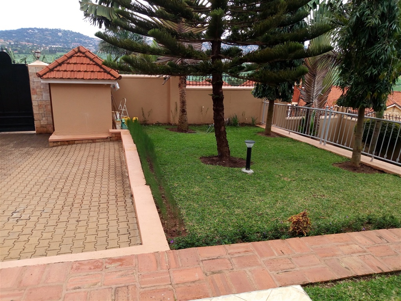 Apartment for rent in Bukasa Kampala